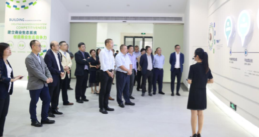 尊龙凯时与飞利浦达玉成面深化战略相助，2021年目的40亿元